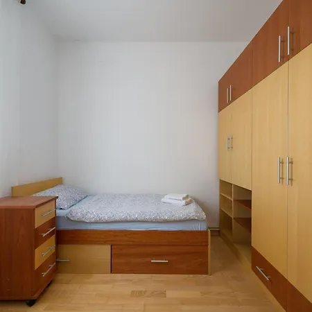 Graceful In Nature Apartment